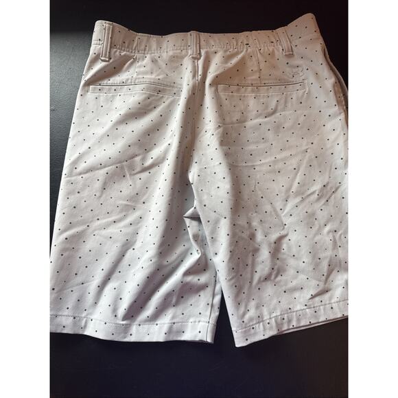 Under Armour Tech Golf Shorts Men’s Size 32 Gray 9” Inseam Stretch Polyester - Picture 5 of 9